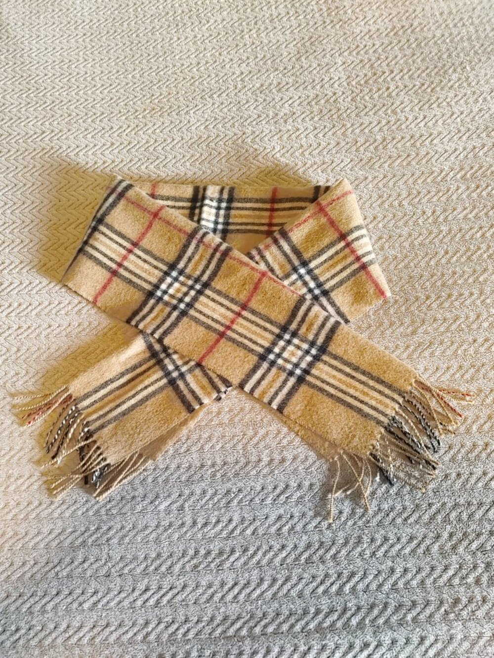 Vintage Burberry Classic Check Winter Scarf - Camel/Beige